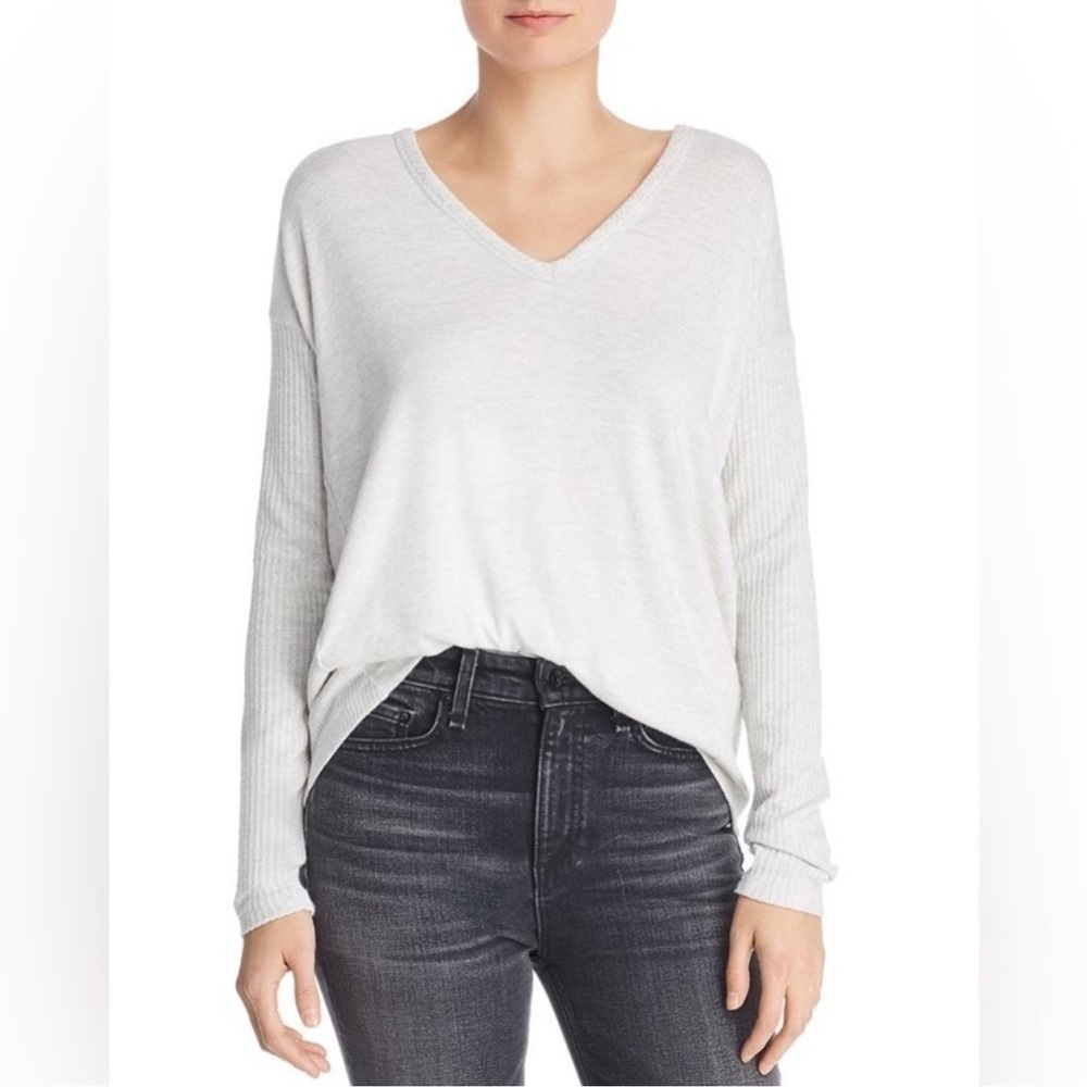 Rag & Bone Clara Earl Grey Torqued V Neck Waffle Knit Top